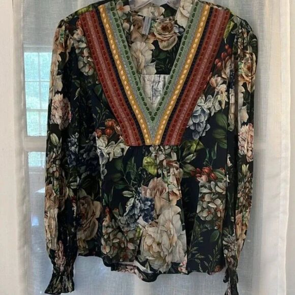 Bl^nk London X Anthropologie NWOT Stephanie Dark Floral Embroidered V-Neck Top - Picture 4 of 6